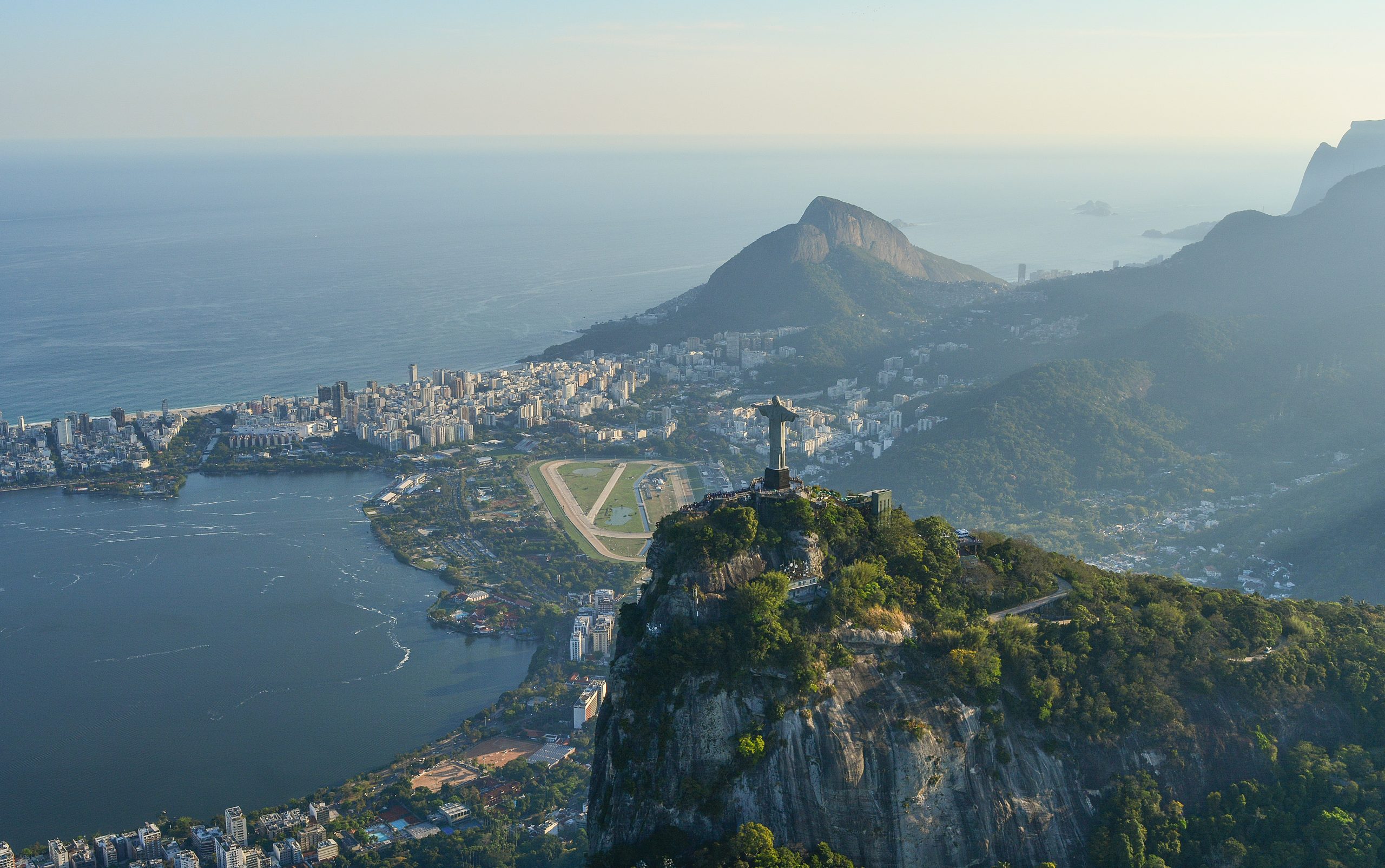 Brasil: 5 Mitos sobre o BRASIL que boa parte dos estrangeiros acreditam (o 4º é hilário) 