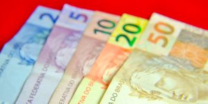 O que foi o Plano Real Entenda a história e sua importância para a economia brasileira