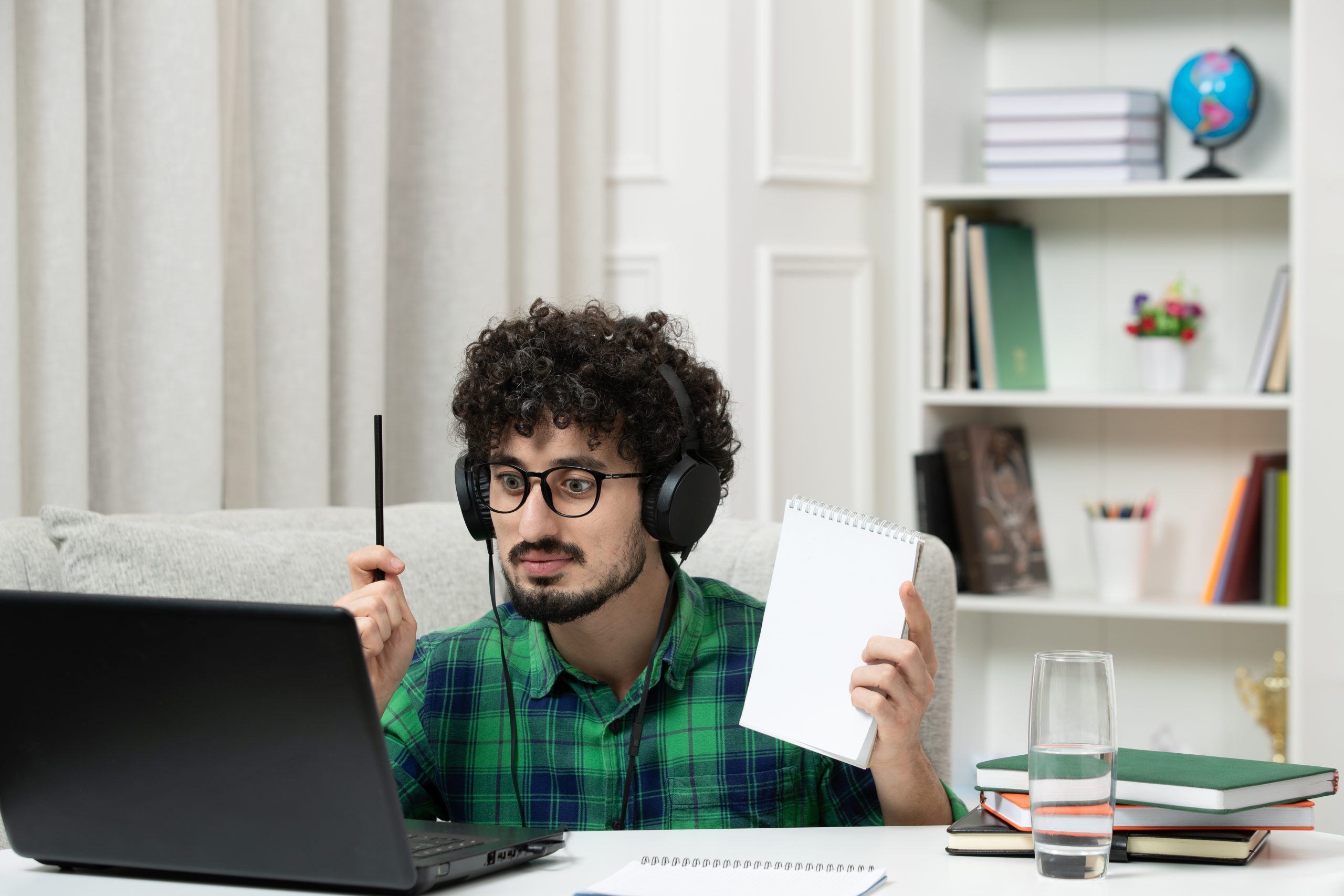 Carreira de Tradutor e Intérprete: vantagens, desafios e perspectivas de carreira 